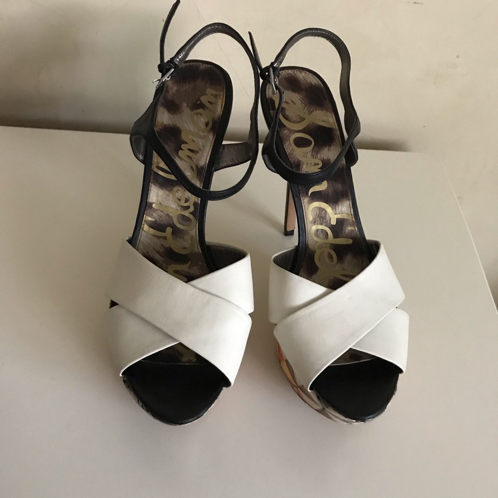 Sam Edelman “Mason” Sandals - Picture 6 of 8